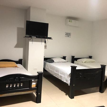 Hostal Central Beach San Andrés Exteriör bild
