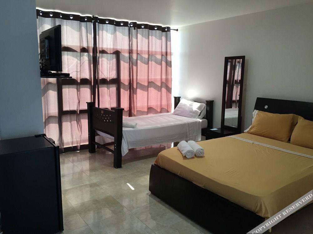 Hostal Central Beach San Andrés Exteriör bild