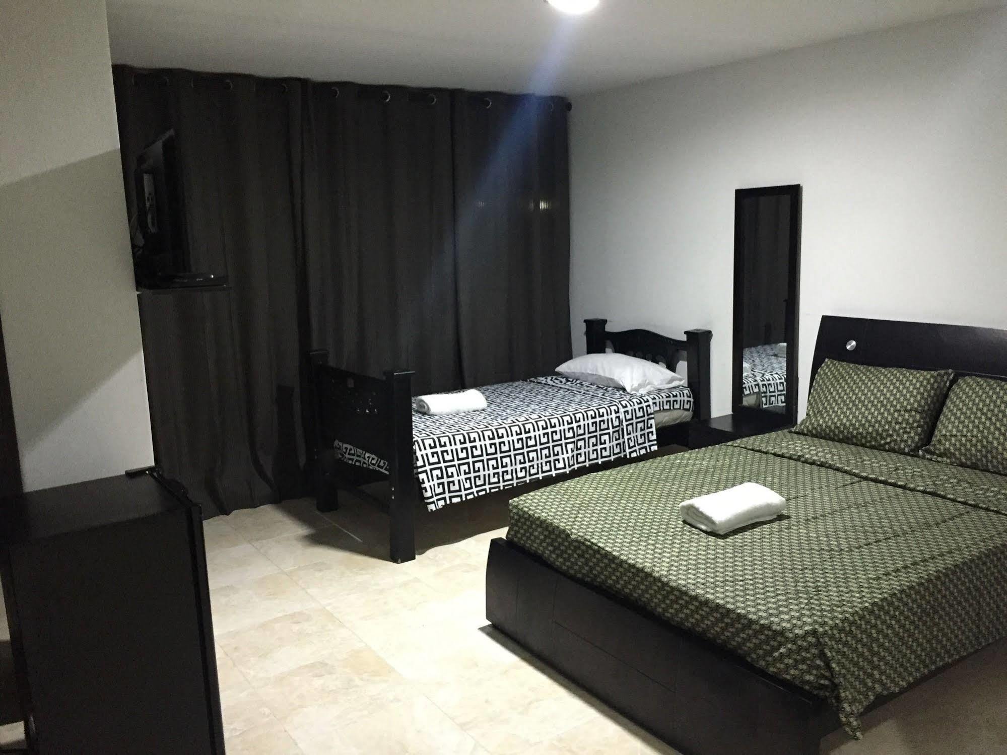Hostal Central Beach San Andrés Exteriör bild
