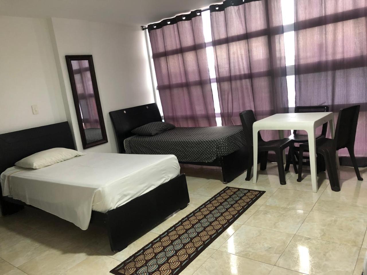 Hostal Central Beach San Andrés Exteriör bild